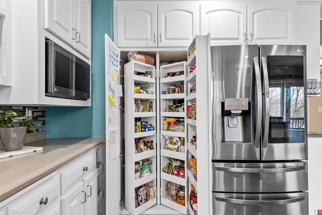 2732 INDEPENDENCE COURT, Appleton, WI 54914