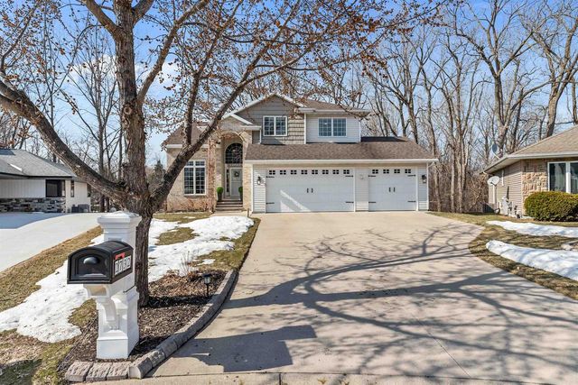 2732 INDEPENDENCE COURT, Appleton, WI 54914