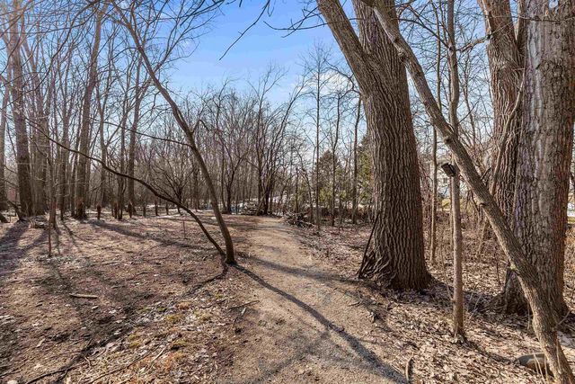 2732 INDEPENDENCE COURT, Appleton, WI 54914