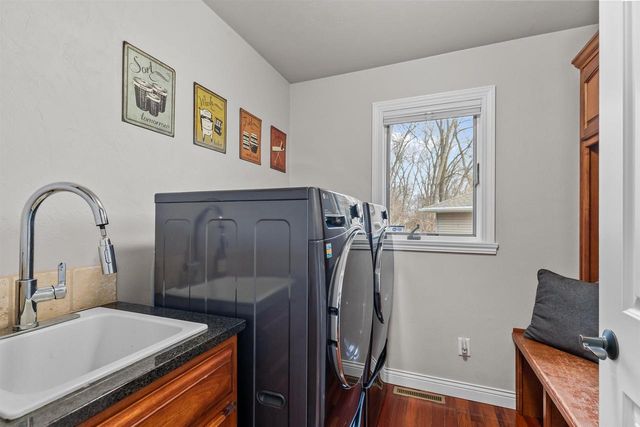 2732 INDEPENDENCE COURT, Appleton, WI 54914