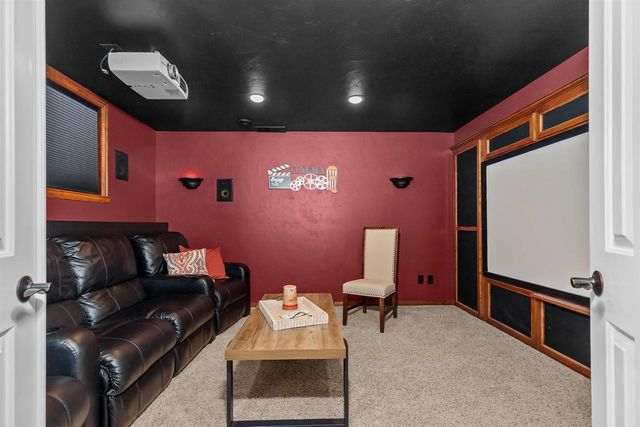 2732 INDEPENDENCE COURT, Appleton, WI 54914