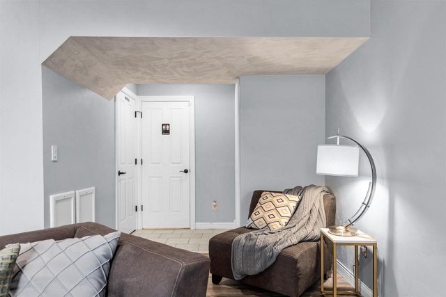 2732 INDEPENDENCE COURT, Appleton, WI 54914