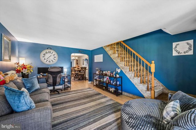 1012 WINDSOR RD, Collingdale, PA 19023