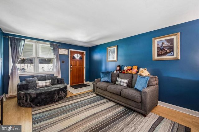 1012 WINDSOR RD, Collingdale, PA 19023