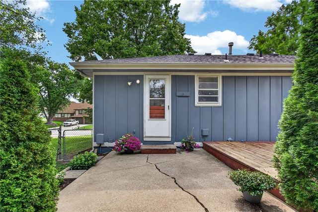 13404 Oakland Avenue, Grandview, MO 64030