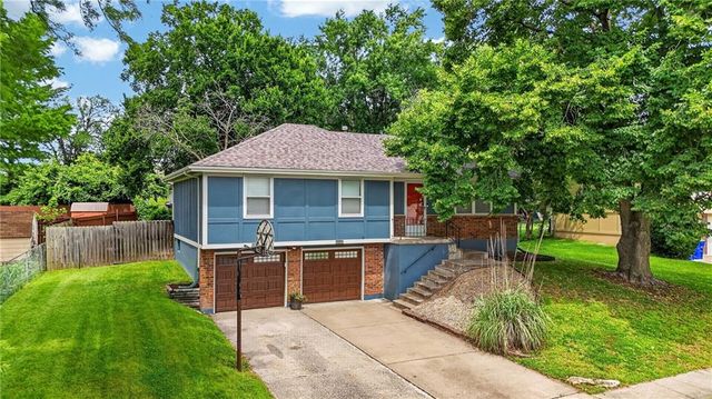 13404 Oakland Avenue, Grandview, MO 64030