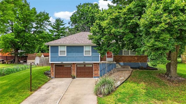 13404 Oakland Avenue, Grandview, MO 64030
