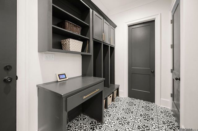 1406 Letitia St, Baton Rouge, LA 70808