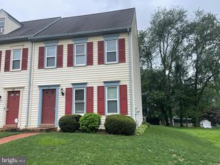 209 CROSS KEYS DR, Strasburg, PA 17579