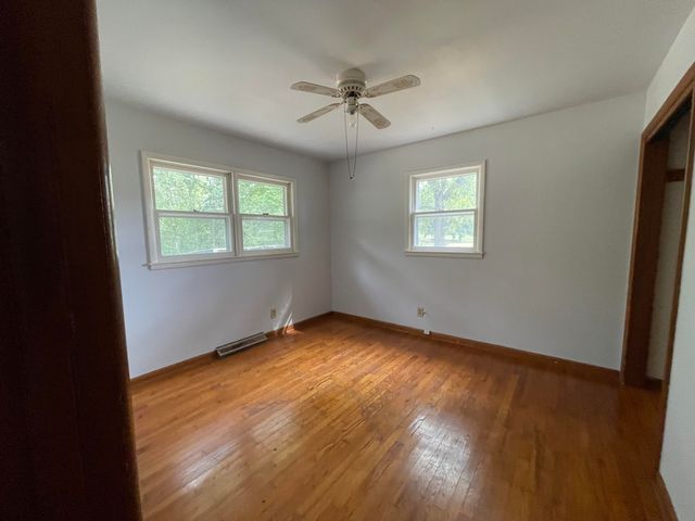 1906 Michael Lane, Nixa, MO 65714