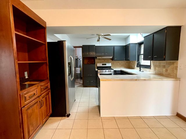 1906 Michael Lane, Nixa, MO 65714