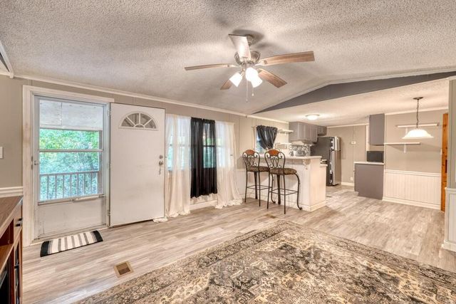 754 Ruby Lake Drive, Hiawassee, GA 30546