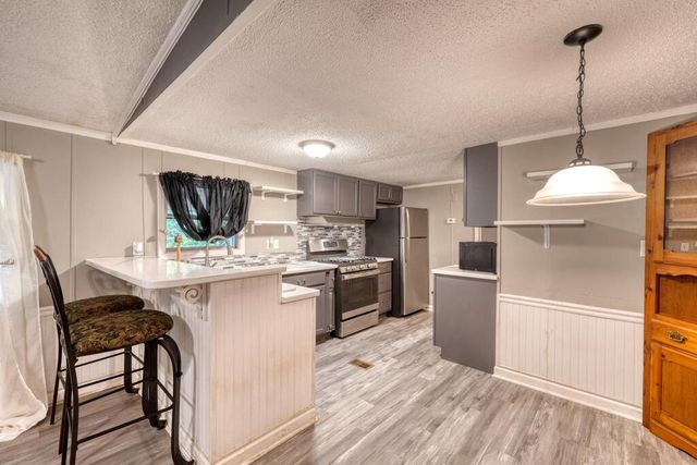 754 Ruby Lake Drive, Hiawassee, GA 30546