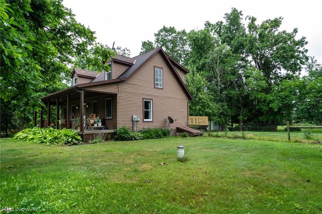 14027 Mayfield Road, Huntsburg, OH 44046