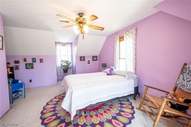 14027 Mayfield Road, Huntsburg, OH 44046