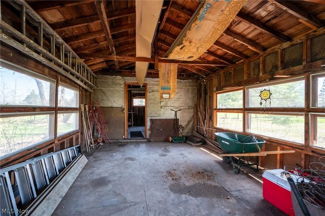 14027 Mayfield Road, Huntsburg, OH 44046