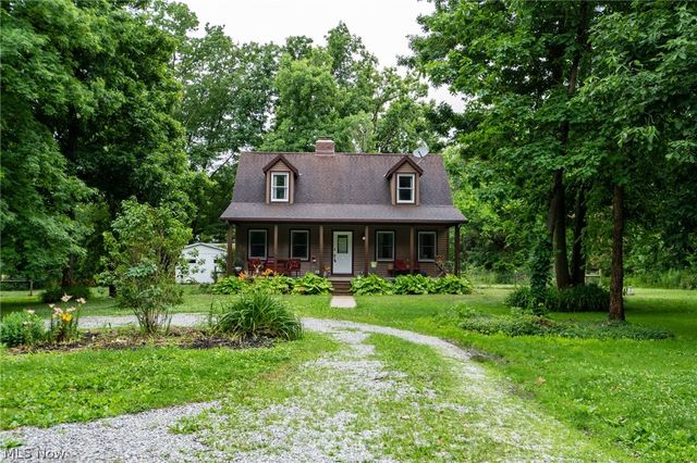 14027 Mayfield Road, Huntsburg, OH 44046
