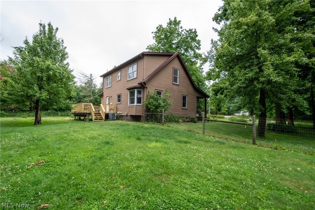 14027 Mayfield Road, Huntsburg, OH 44046