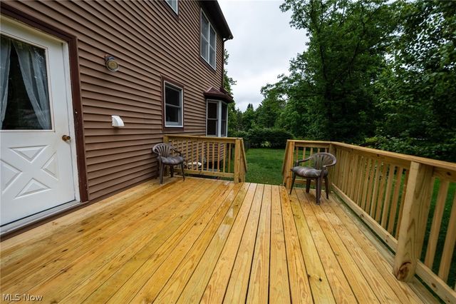 14027 Mayfield Road, Huntsburg, OH 44046
