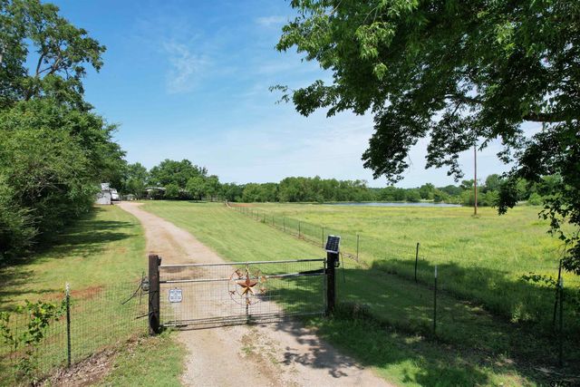 535 CR 1710, Grapeland, TX 75844