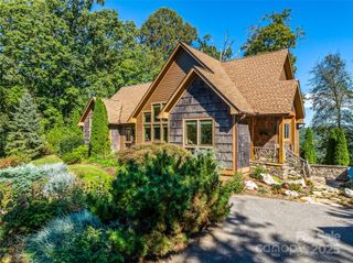 12 Trailridge Road, Asheville, NC 28804