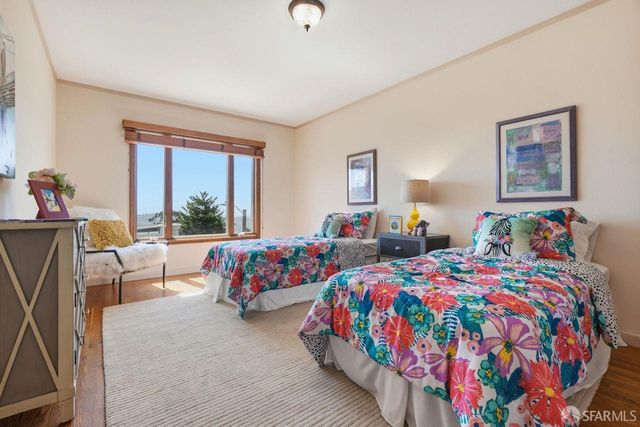 333 Molimo Drive, San Francisco, CA 94127