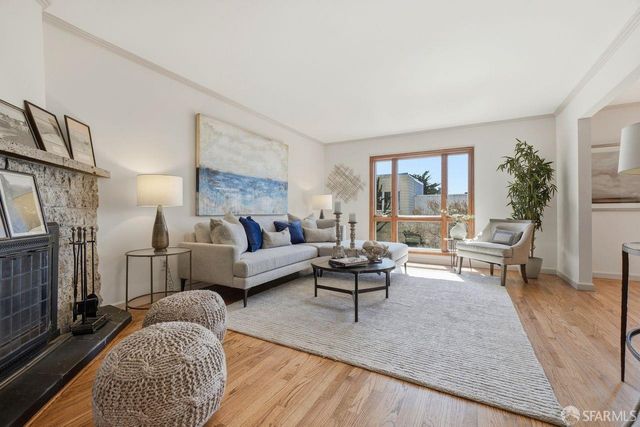 333 Molimo Drive, San Francisco, CA 94127
