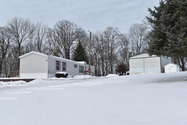 619 Lime Kiln Road, Osage, IA 50461