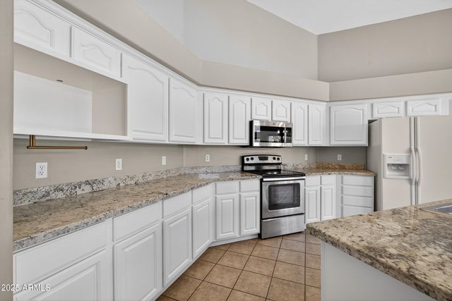 2069 E SIERRA MADRE Avenue, Gilbert, AZ 85296