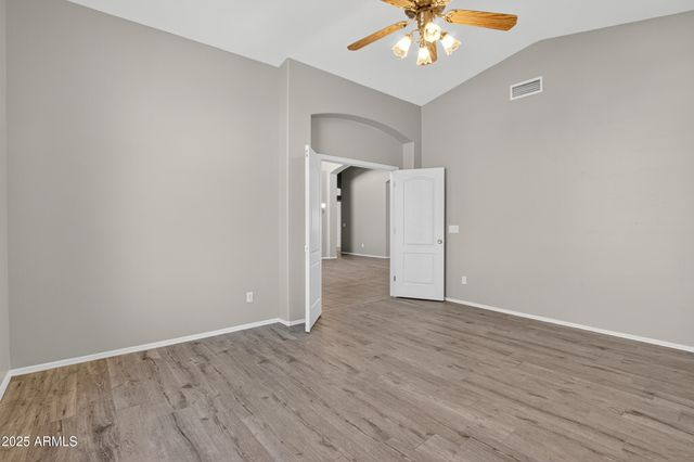 2069 E SIERRA MADRE Avenue, Gilbert, AZ 85296