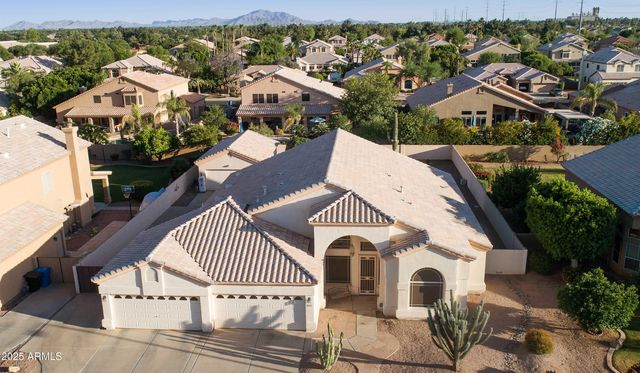 2069 E SIERRA MADRE Avenue, Gilbert, AZ 85296