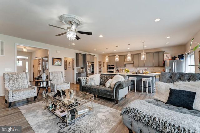 11726 ROBIN WOODS CIR, Spotsylvania, VA 22551