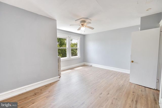 7023 CLOVER LN, Upper Darby, PA 19082