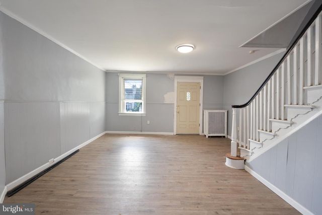 7023 CLOVER LN, Upper Darby, PA 19082