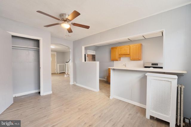 7023 CLOVER LN, Upper Darby, PA 19082