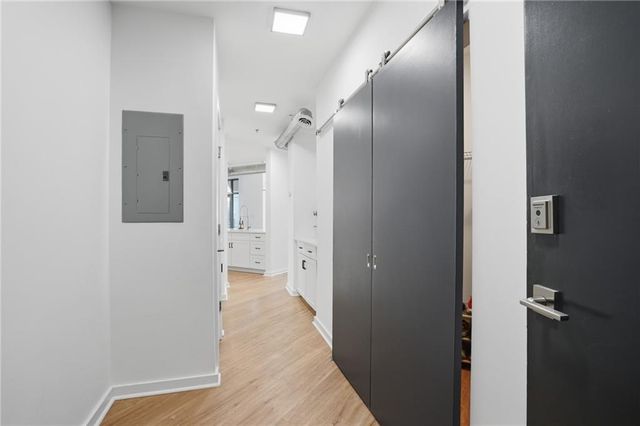 260 18th NW Street 10211, Atlanta, GA 30363