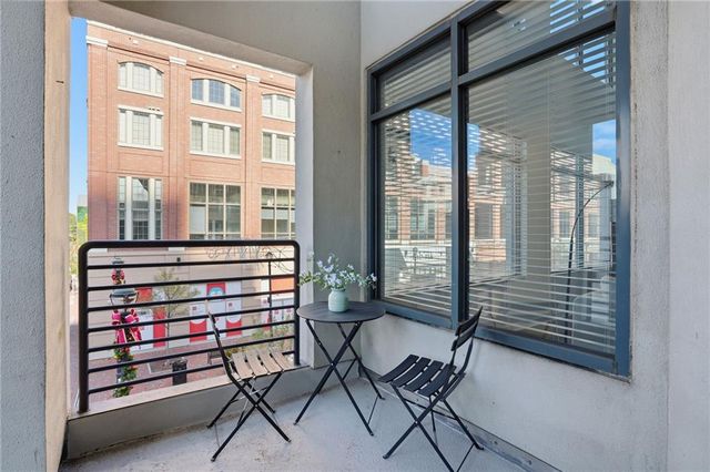 260 18th NW Street 10211, Atlanta, GA 30363