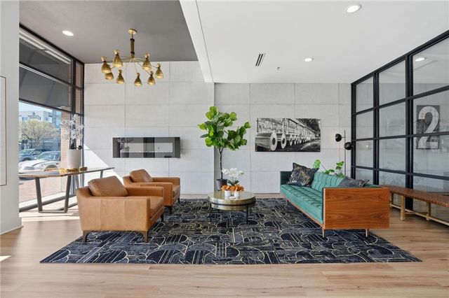 260 18th NW Street 10211, Atlanta, GA 30363