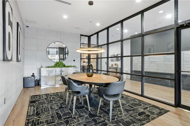 260 18th NW Street 10211, Atlanta, GA 30363