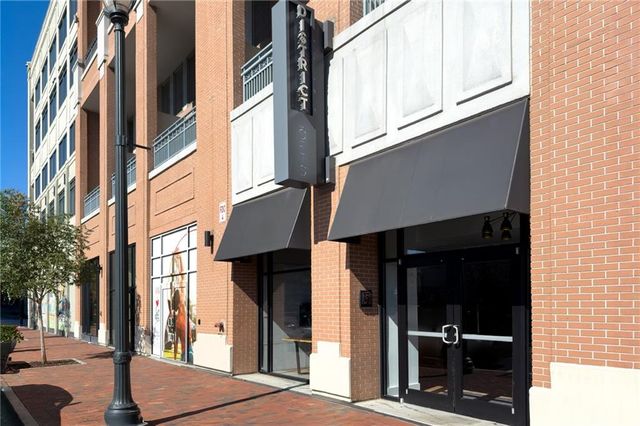 260 18th NW Street 10211, Atlanta, GA 30363