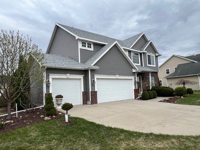 3908 Valley View Road, Ames, IA 50010