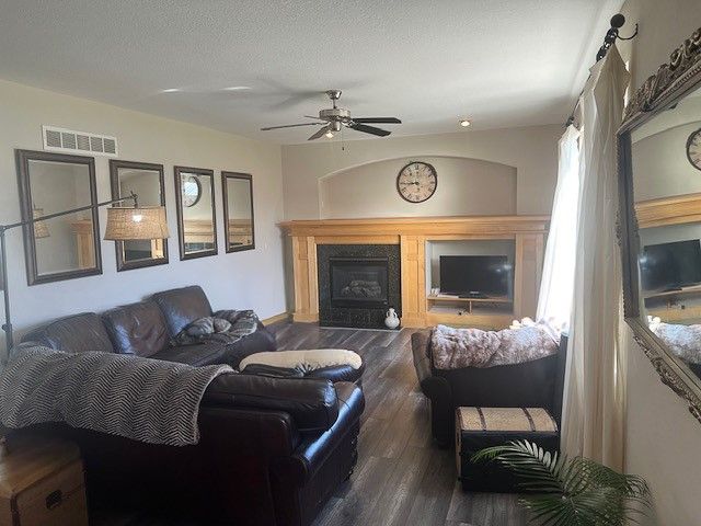 3908 Valley View Road, Ames, IA 50010