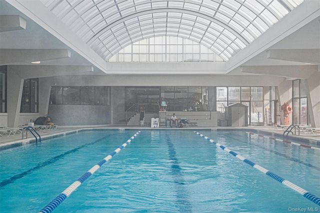 2 Bay Club Drive PHH, Bayside, NY 11360