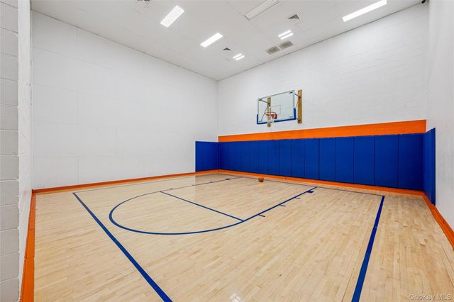 2 Bay Club Drive PHH, Bayside, NY 11360