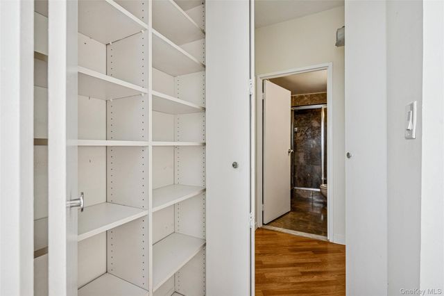 2 Bay Club Drive PHH, Bayside, NY 11360