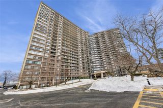 2 Bay Club Drive PHH, Bayside, NY 11360