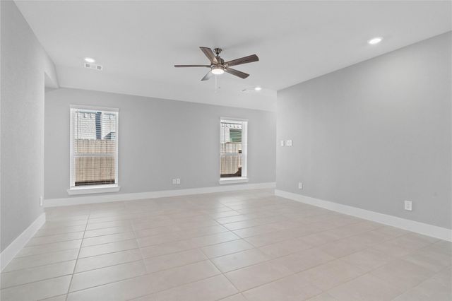 20906 Carob Tree Lane, Tomball, TX 77377