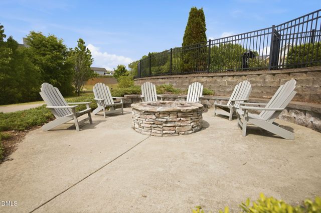 814 Silo Park Drive, Wake Forest, NC 27587