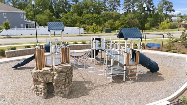 814 Silo Park Drive, Wake Forest, NC 27587