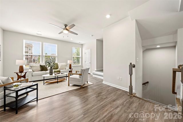 10620 Overlook Mountain Drive, Charlotte, NC 28216